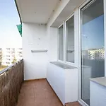 Rooms4less بيت ضيافة غدانسك