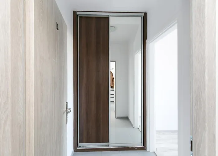 Rooms4less Konukevi Gdansk